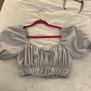 South Moon Under Puff Sleeve Crop Top NEVER WORN